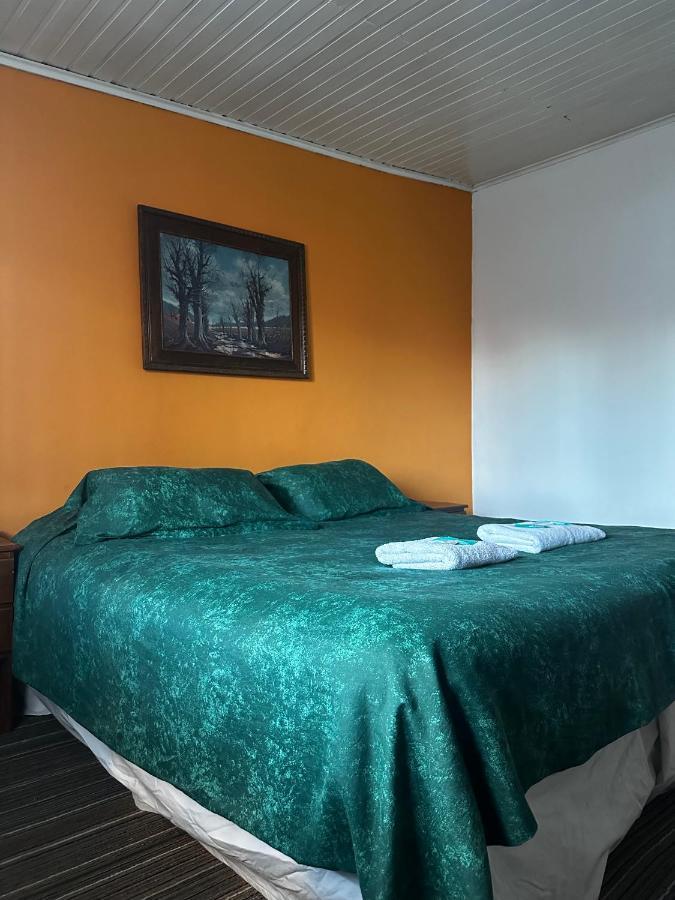 Amancay Hostal Patagonico Hotel เอลกาลาฟาเต ภายนอก รูปภาพ